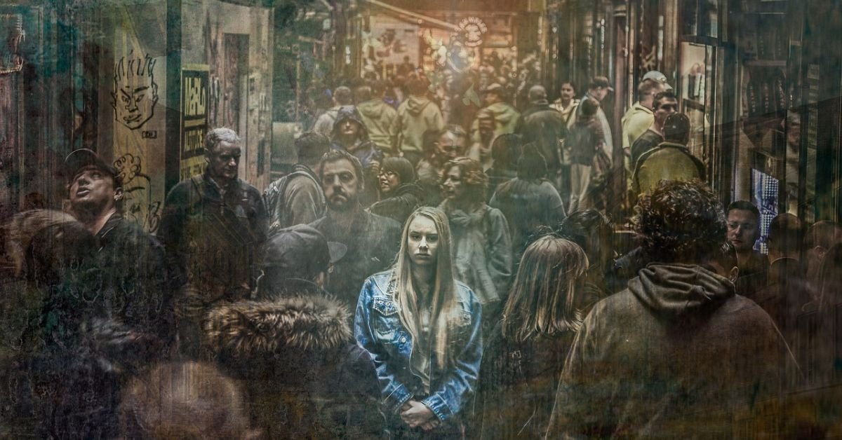How Psychology Explains the Bystander Effect